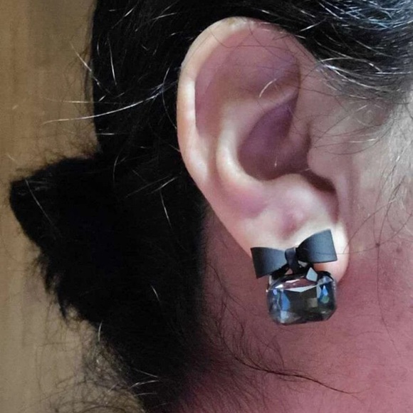 🖤 Sterling Silver Earrings 🖤 - Picture 4 of 5